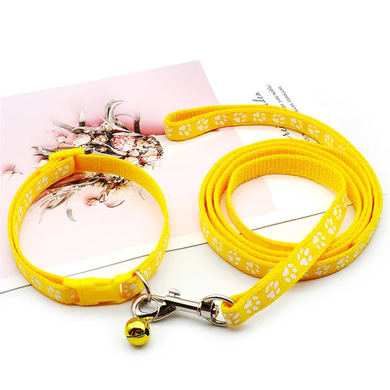 Cute Puppy Paw Print Traction Rope  Collar Set